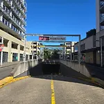 Live On The Iconic Sydney Cbd Wharf With Family